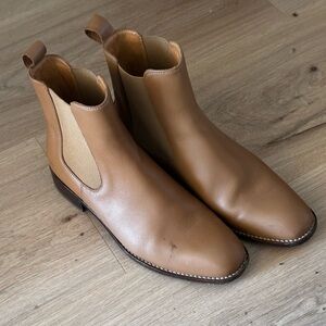 Beckett Simonon Tan Leather Chelsea Booties